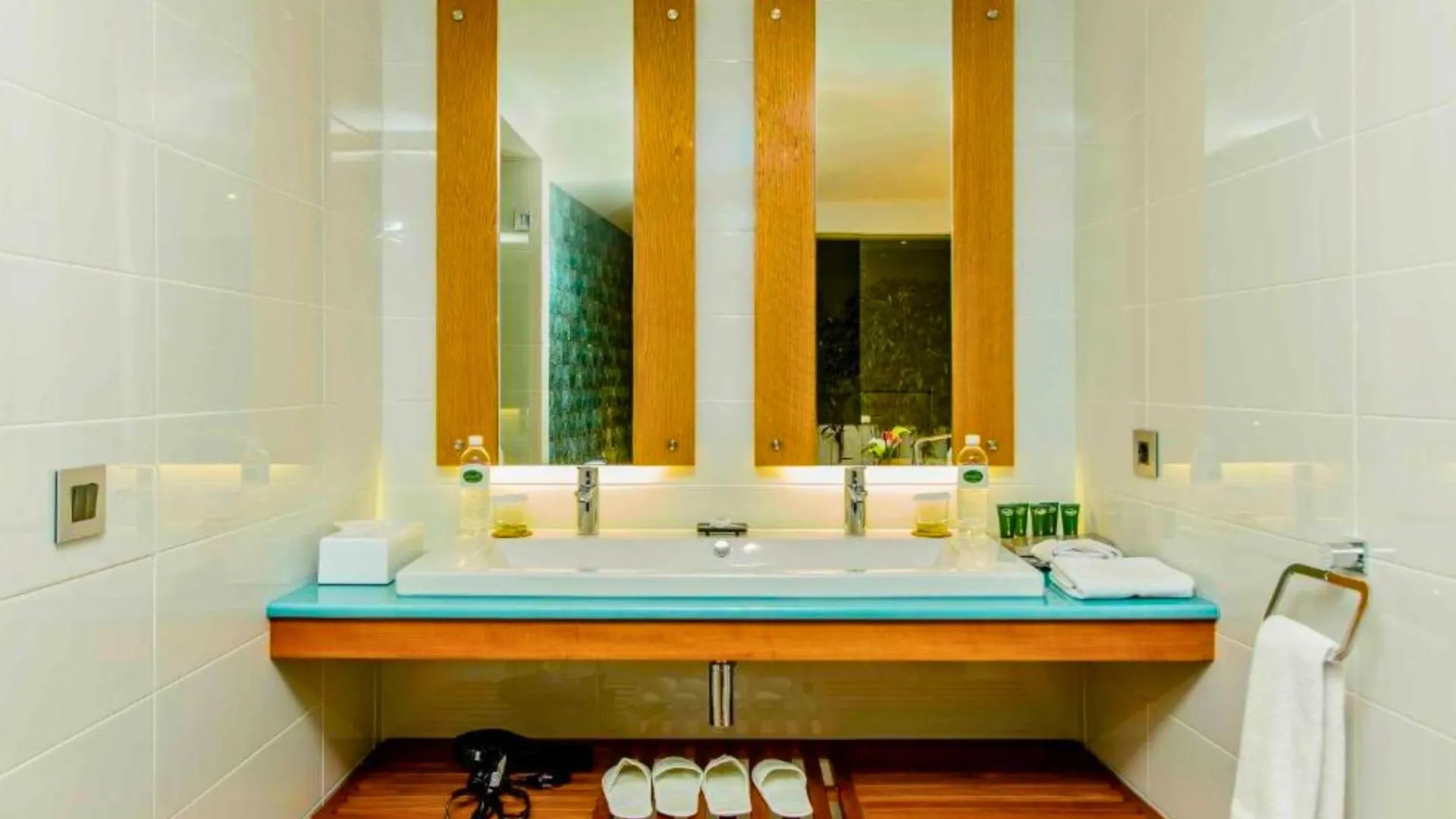 Peshala 2 Bedroom Private Pool Villa Zn225 Pecatu